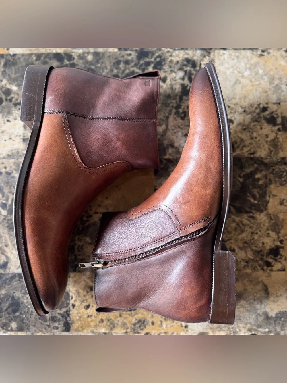 Florsheim Men's size 7 Leather Chelsea Ankle Boots - Brown